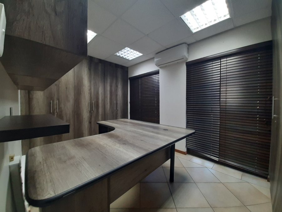 To Let commercial Property for Rent in Gonubie Eastern Cape